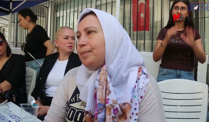 Türkiye Gündeminde Olan Öğretmen Ayşe Irmak Koparan defnedildi