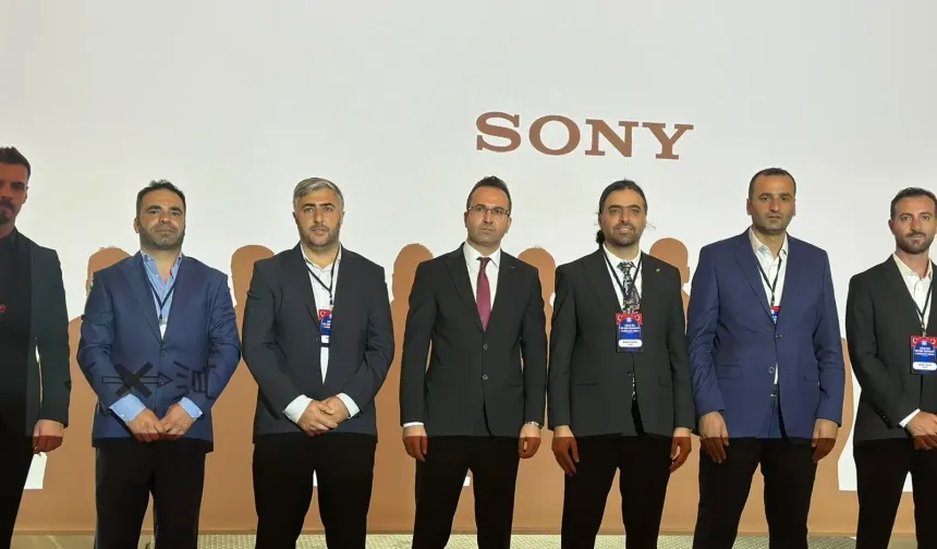 Sağlık-Sen Van Şubesi'nde Yeni Dönem: Abdulcelil Aslan Başkan Seçildi