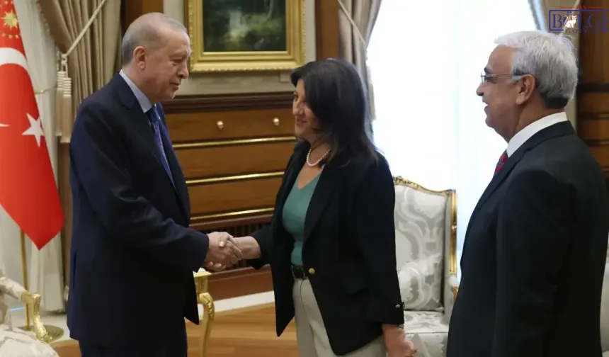 Erdoğan ve İmralı Heyeti Külliye’de Görüştü