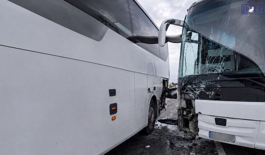 Van-Muş Seferindeki Otobüsler Kazaya Karıştı: 3 Kişi Yaralandı