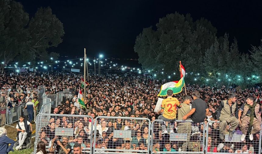 Yüksekova’da Gever Kültür ve Sanat Festivali Koma Amed konseriyle sona erdi