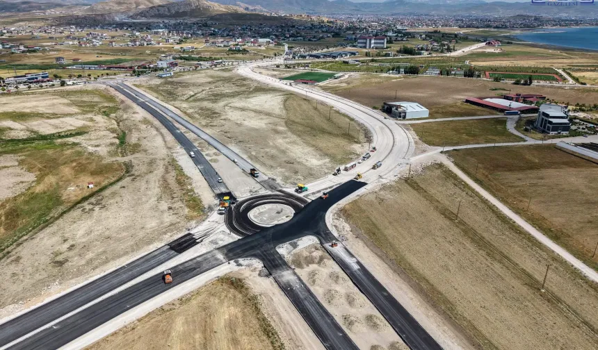 Belediye Duyurdu: Van'da Yol İki Günlüğüne Kapanıyor, Trafik Yükü Artacak