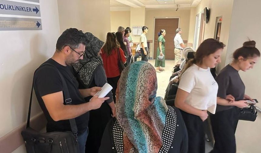 Van’ın göbeğinde sağlık çilesi: Hastalar bu kez hastanede bekliyor