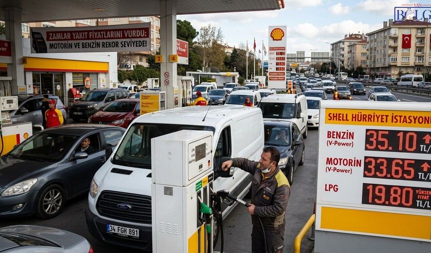 Van’da Motorin 91 Lirayı Aştı, Şoför Esnafı İsyan Etti