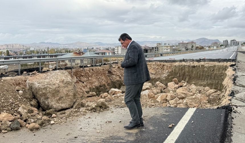 Van Çevre Yolu yeniden gündemde: Dindar çöküntüleri yerinde inceledi