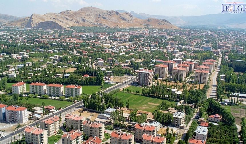 Van’da bir ailenin feryadı: Aylardır kayıp çocuklarından haber alamıyorlar
