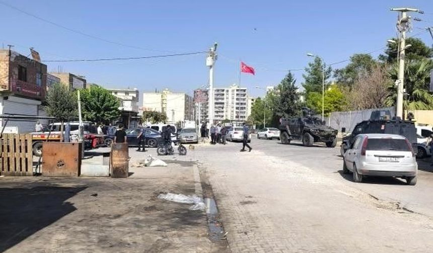 Adliye Önünde Silahlı Kavga: 6 Yaralı
