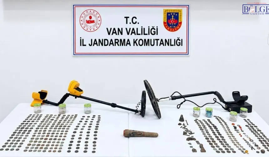 Van’da Roma Döneminden Kalma Tarihi Eserler Ele Geçirildi