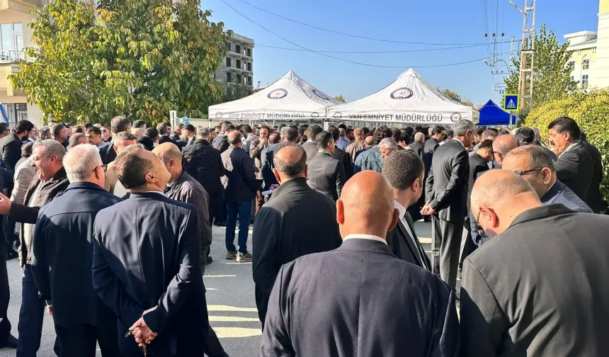 Van TSO’da seçim günü: Üyeler sandık başına gitti