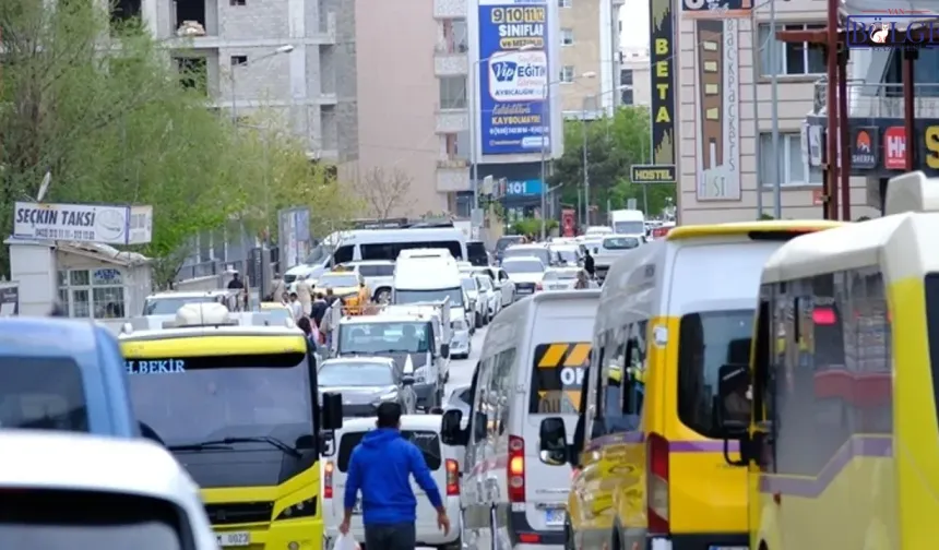 Vanlı sürücüler dikkat! Benzine yeni indirim geliyor