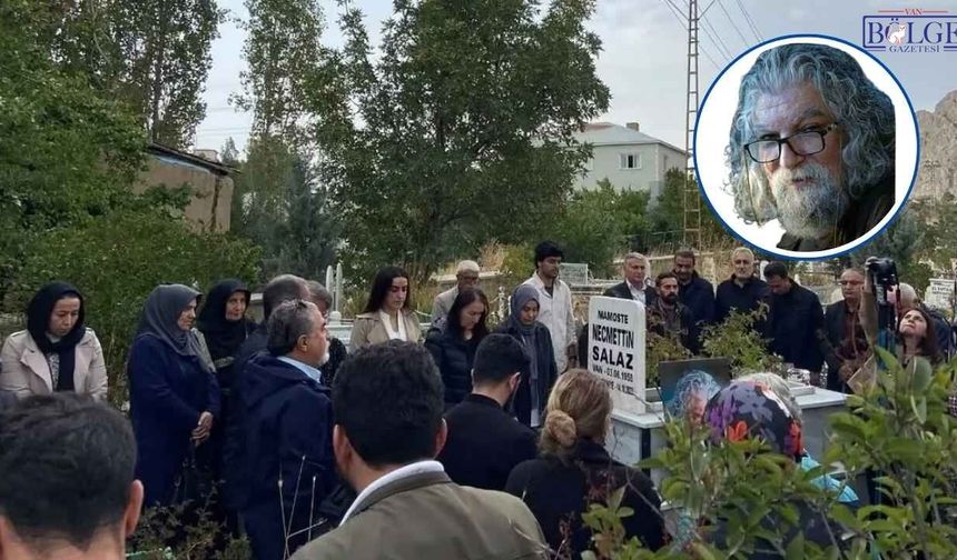 Süleymaniye’de Ölen Vanlı Gazeteci Salaz Mezarı Başında Anıldı